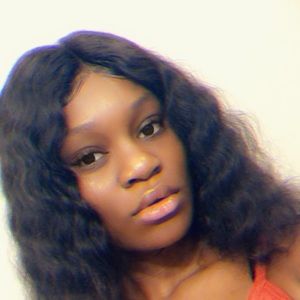 Meet your Posher, Caprice